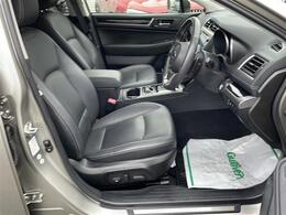 安心の全車保証付き！（※部分保証、国産車は納車後3ヶ月、輸入車は納車後1ヶ月の保証期間となります）。その他長期保証(有償)もご用意しております！※長期保証を付帯できる車両には条件がございます。