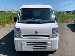 自社整備工場を完備しておりますので、整備・車検・修理などアフターサービスもお任せ下さい。お客様が充実したカーライフをおくれるよう全力でサポートいたします。