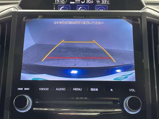 【バックモニター】後ろのカメラの映像をモニターに映し出すことができます！後方の見えない死角や、障害物との距離感をしっかり確認することができます！駐車が苦手な方におすすめです。