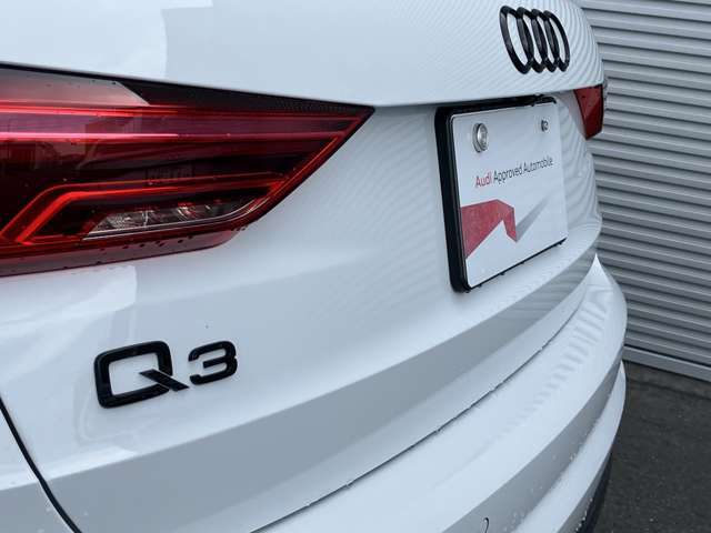 Audi　Approved　Automobile浜松　〒435-0043静岡県浜松市東区宮竹町667　TEL：053-468-7961　AM：10：00-PM：7：00（毎週火曜日　水曜日定休）