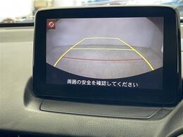 【　バックカメラ　】便利なバックカメラ装備で安全確認を頂けます。駐車が苦手な方にもオススメな便利機能です。