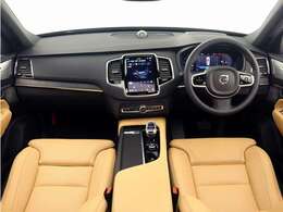 ボルボのフラッグシップモデル、プレミアム・7シーターSUV XC90。Googleを搭載し、ラグジュアリーを極めたSUVで、至福の時をお過ごしください。