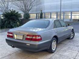 旧車・ネオクラシックカーの「専門知識」「保有在庫」の豊富さから多くのメディアより取材協力のご依頼を頂戴しております。ネオクラシックカーが初めてのお客様もご安心ください。自社の認証整備工場も完備です。