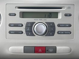 お好きな音楽を車内でお楽しみいただけます♪スピーカー交換・ウーハー追加などの音質向上や、最新ナビ・後席モニター等の取り付けも是非ご相談ください！