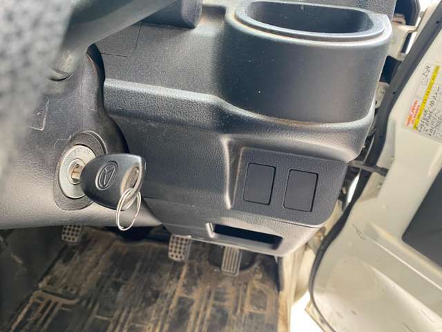 車が必要な方にお車を持つ事を精一杯ご提案させて頂きます。段階的なプロセスを踏む事で、より良い購入の仕方を親身にご対応させて頂きます。提携先ローンの審査も通りやすい様に頑張っております。