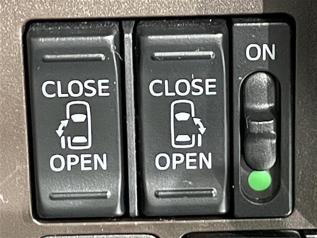 ◆【両側パワースライドドア】小さなお子さまでもボタン一つで乗り降りラクラクです！両手に荷物を抱えている状態でもボタンを押せば自動で開閉するので、お買い物やお出かけの際にはとっても重宝します！