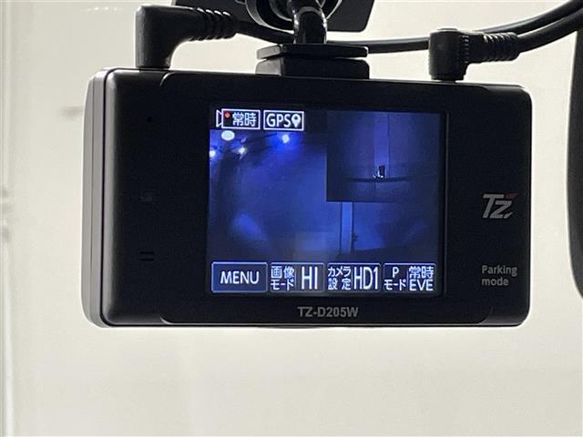 ◆【ドライブレコーダー】映像・音声などの運転中の記録を残します。事故などを起こした起こされた時の証拠になりえますので、もしも時でも安心ですね。