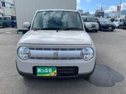 毎日全国の仕入れ先から厳選した車を仕入れております！プロの査定士の検査を受けた車を仕入れ、入庫後も社員が1台1台を走行チェックや状態確認・装備確認などを入念に行います。