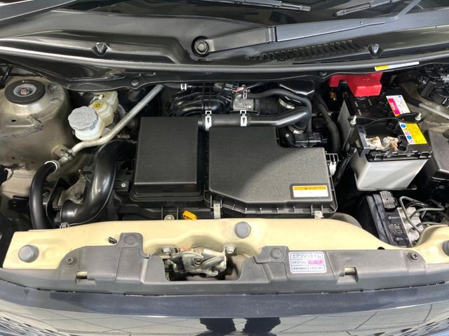 弊社では、全車『修復歴なし』のお車のみ取り扱っております。専任バイヤーによる厳選した仕入れの後、入庫後の車両チェックを行い、ネクステージが認定した高品質な中古車をご提供しております。