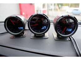 デポレーシング3連メーター、ブースト、水温、油圧計