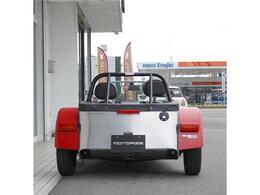 すぐにご来店頂けない場合や遠方にお住まいの方、車両状態の詳細が知りたい方はお気軽にご連絡下さい♪