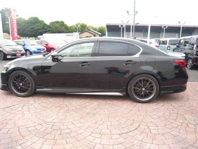 カーナビ・ETC・ドラレコ・バッテリー等お取付てのお渡し可能。価格はお問合せください。