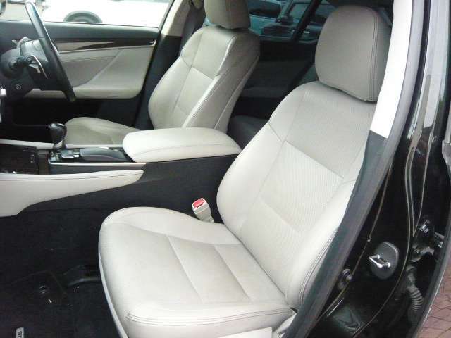 【内外装の状態】実物を見ながら詳細確認説明を正確に申し上げます。希望写真も承ります。