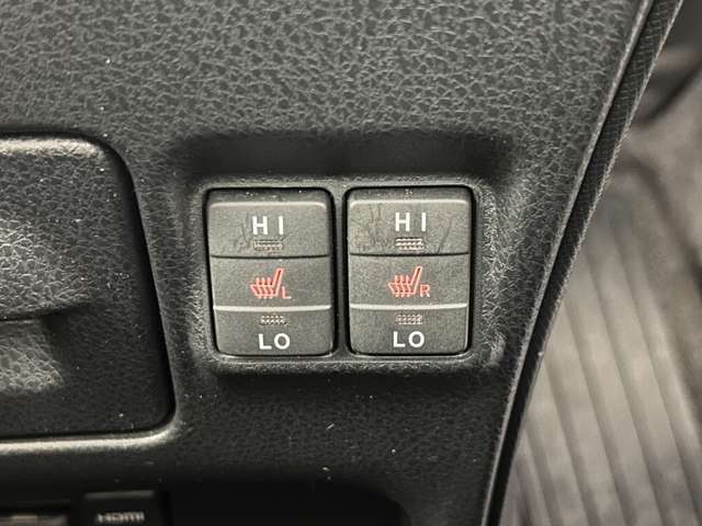 【運転席操作部】快適なドライブを楽しむための機能が装備されています！運転席から触れるので、使いやすいです！除菌プランいれていただくと、さらに清潔で安心していただけます！