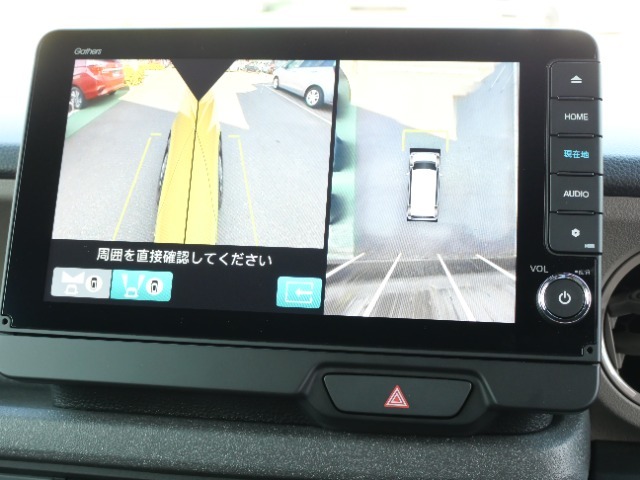 マルチビューカメラ　路肩や料金所に幅寄せなどしていただく際にカメラで確認していただけるので安心です。（左右サイドビュー）