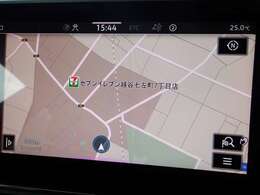 ★ナビ付★道に迷わずどこでもドライブが出来ますね♪