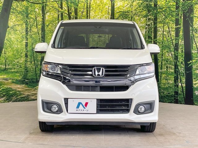 弊社では、全車『修復歴なし』のお車のみ取り扱っております。専任バイヤーによる厳選した仕入れの後、入庫後の車両チェックを行い、ネクステージが認定した高品質な中古車をご提供しております。