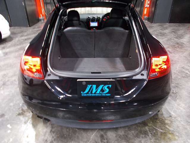 トランクルームも広くてきれいです！