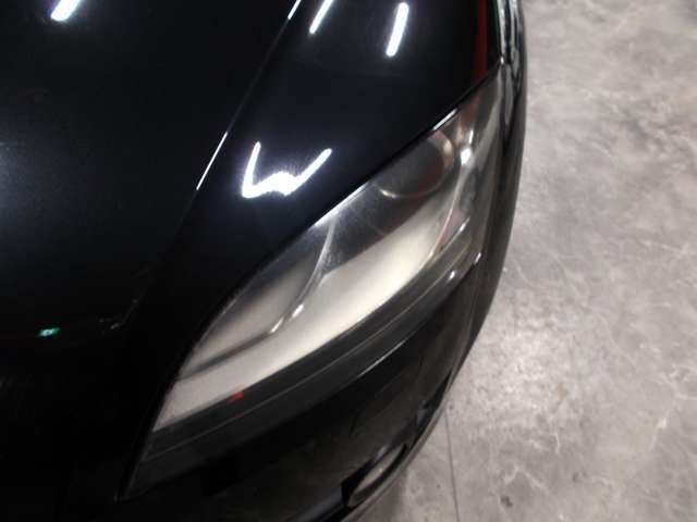 ドアミラーウインカー　電動格納ミラー　フォグランプ　パドルシフトマニュアルモード付　ブラックレザーシート　シートヒーター　リアスポイラー　6速ATターボエンジン