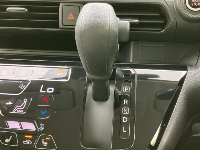 国産車から輸入車まで多様なお客様のニーズのお応えできるように、全国規模で豊富な在庫展開！車のことならWECARSへ！