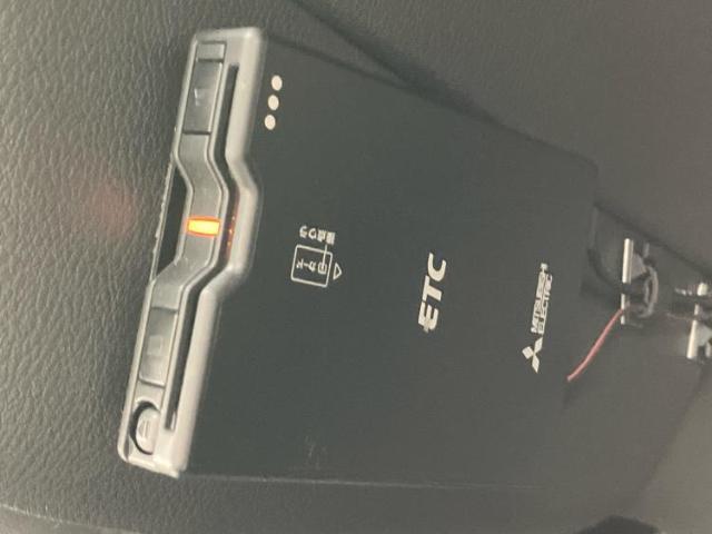 お車に合わせて無料保証以外にも、保証範囲、期間、距離を拡充させた有料保証もご用意しております！中古車の購入が初めてで不安・・・というお客様もご安心ください！