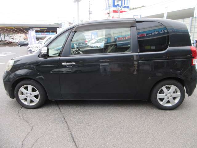 ご購入後、安心してお車にお乗りいただく為、無料保証をお付けしています♪是非安心してご検討ください！※価格によって無料保証が無いお車もございますのでご了承下さい。