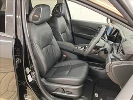 ブラックレザーシートを装備！！