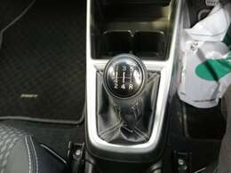 お待たせしました。大人気車入荷いたしました。スタッフの厳選車両！1度ご覧になって下さい！