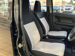 「この車の写真をもっと見たい」「状態が気になる」「この装備はついている？」どんな小さな疑問でもお気軽にお問い合わせください！