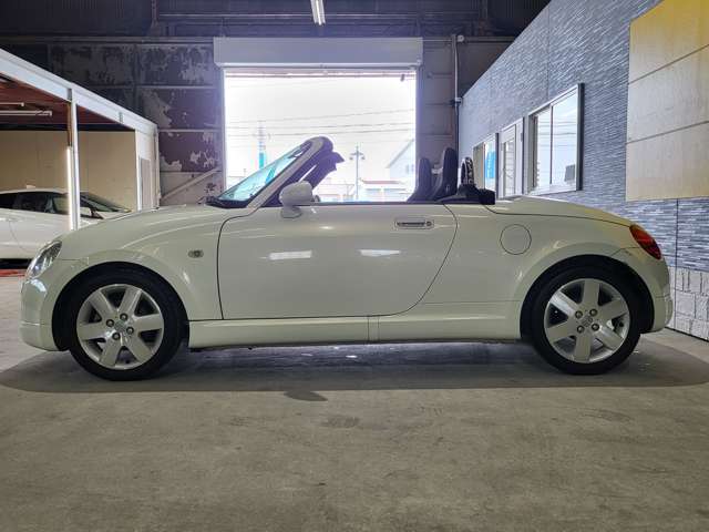 車検、整備、万が一の事故修理も承ります♪技術確かなスタッフが在籍しておりますので、ご購入後のアフターサービスも充実！お客様と末長いお付き合いをさせていただけたら幸いです☆ぜひ、宜しくお願いいたします。