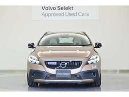 【在庫展示店舗】ボルボ・セレクト木更津　50台からの展示車がありますのでお気軽にお問合せ下さい。TEL：0120-44-3600