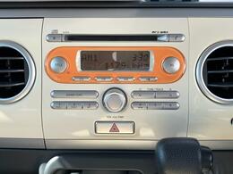FM/AMラジオ付きCDプレーヤーを装備！ドライブ中も退屈しません！