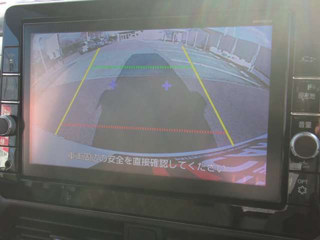 バックカメラ映像