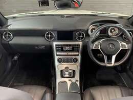 数多くの販売店様がある中、弊社の「メルセデス・ベンツ SLK200 エクスクルーシブ」をご覧いただき誠にありがとうございます弊社では、輸入車・国産車問わず、幅広く取り扱っております
