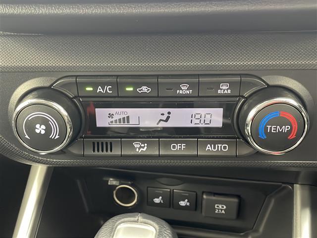 【運転席操作部】快適なドライブを楽しむための機能が装備されています！運転席から触れるので、使いやすいです！除菌プランいれていただくと、さらに清潔で安心していただけます！