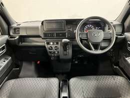 インパネ周りの写真です。操作性・視認性・質感と3拍子揃ったつくりです☆☆詳しくは無料通話0078-6003-827541　相模原ICすぐ