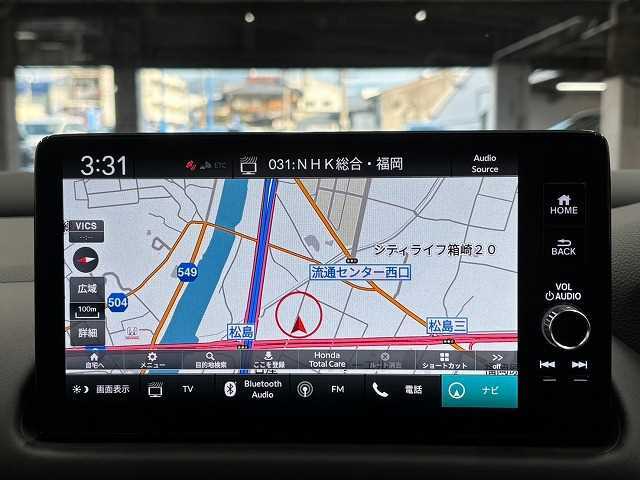 【メーカーOP9インチナビ】一体感のあるナビは、高級感ある車内を演出してくれます。Bluetooth再生などオーディオ機能も充実しておりますので、運転もより楽しめます♪