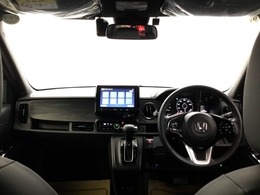 機能的なコックピット。快適な運転を楽しめますよ。