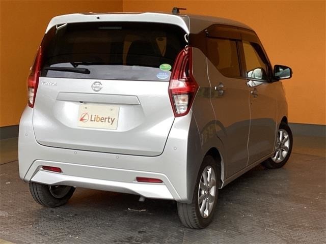 ■□■□■ 在庫車のほとんどは、オートオークションもしくはディーラーさんから購入したものなので、品質も保証されています！！ もちろん全車修復歴無車です♪  ■□■□■