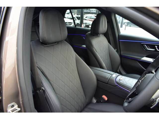これもメルセデスの認定中古車ならではの安心感の一つ。気になる事がございましたら、お近くの正規販売店もしくは指定サービス工場へ是非お気軽にお立ち寄りくださいませ。