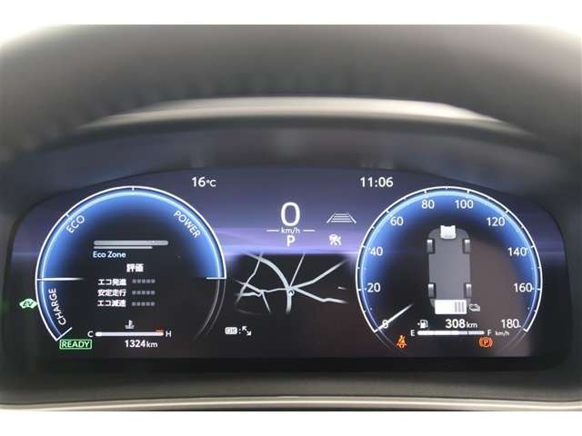 トヨタ認定中古車には1年間走行距離無制限の『ロングラン保証』がついています。年式は問わず、全国約5,000ヶ所のトヨタのお店で保証修理を受けることができます。