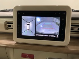 全方位モニターがついています！　車の周囲を360°安全確認できるので、普段の駐車はもちろんの事、縦列駐車や幅寄せの際にも活躍してくれますよ。