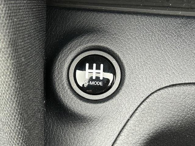 【運転席操作部】快適なドライブを楽しむための機能が装備されています！運転席から触れるので、使いやすいです！除菌プランいれていただくと、さらに清潔で安心していただけます！