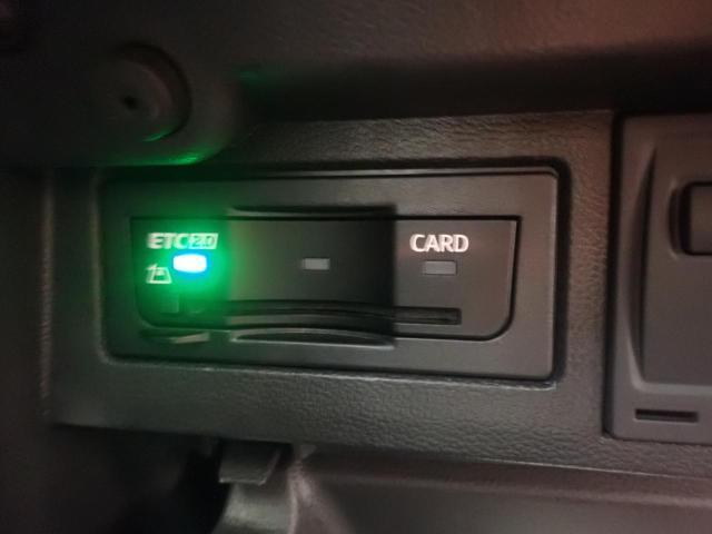 グローブBOX内にビルトインタイプETC(DSRC)を装備！！