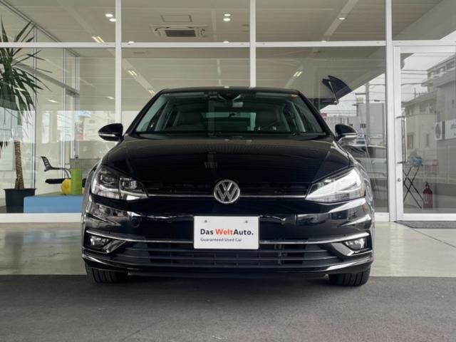 普通乗用車のベンチマーク車両として有名なフォルクスワーゲンGOLF。一世代前の車両となりますが、今だ根強い人気の車両です。