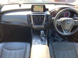 グループ総在庫数約30，000台！！全国の系列店からメーカー・車種問わずご紹介出来るので、あなたにピッタリのお車が見つかるはずです♪まずはお問い合わせ下さい☆