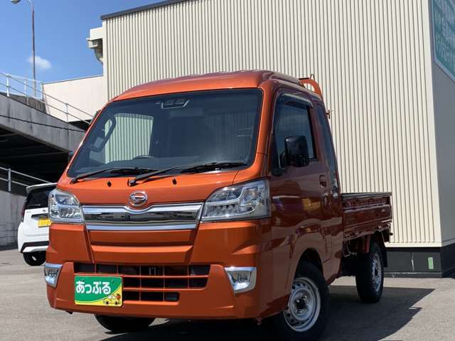（株）あっぷる関西は業界経験者多数在籍！！新車ディーラー営業・大手中古車ディーラー営業・新車ディーラー整備士など、豊富な知識と経験をお客様の車選びや納車後のサポートをお手伝いさせて頂きます。