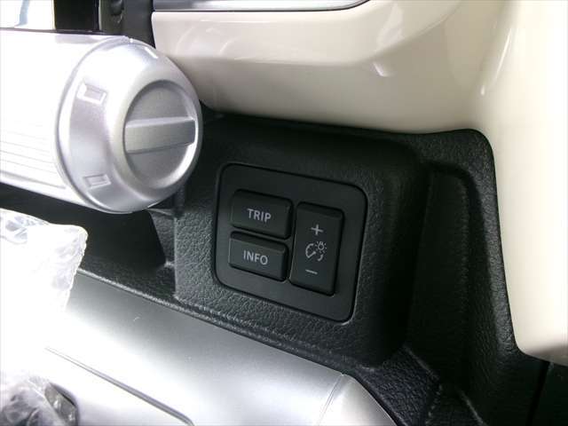 大阪最大級のスズキ専門ディーラー！大阪で新型モデルのスズキ車、コンパクトカー・軽自動車なら当店へ！展示車ご案内の為、ご来店商談希望の方は事前にお電話を！06-6994-5360迄