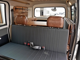 内装架装MONOBOX T-01！　i-seat 1200mm装着♪対面シートアレンジも可能！