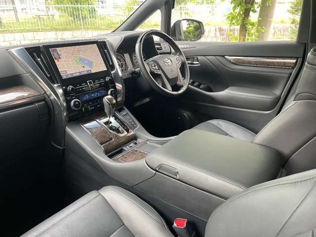 弊社アクセス　お車でお越しの方は名古屋第二環状線鳴海インターを降りて3分　公共交通機関でお越しの方は、名古屋市営地下鉄桜通線徳重駅から徒歩5分となります。